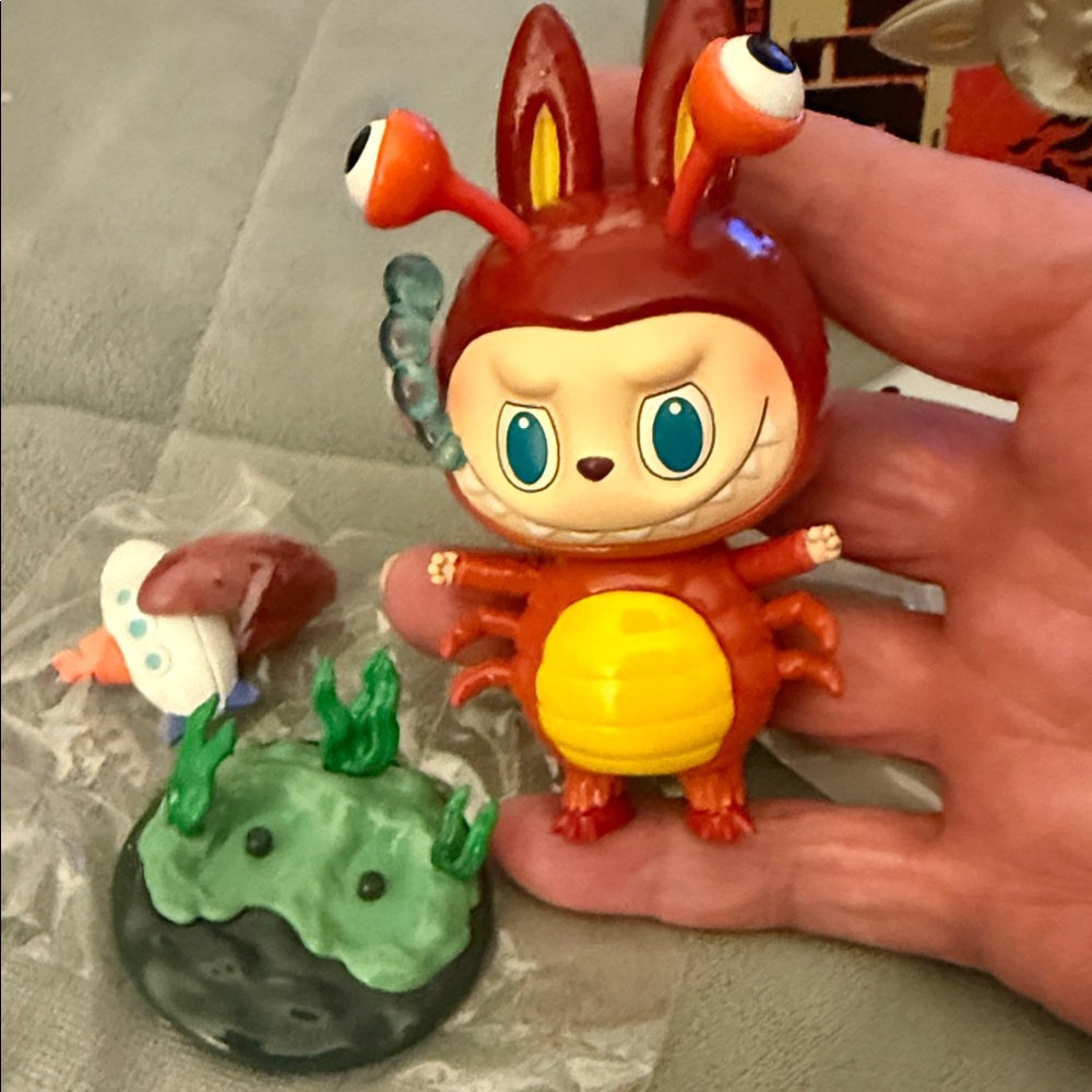 Discontinued 2022  Kaiju monsters series. “ HugeCrab “ Authentic